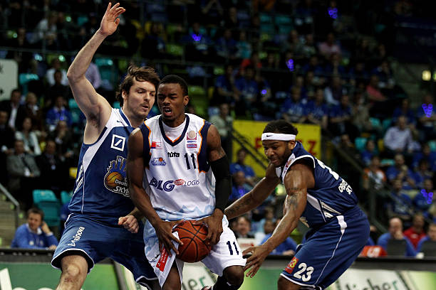 疑再次将他 疑再次将他